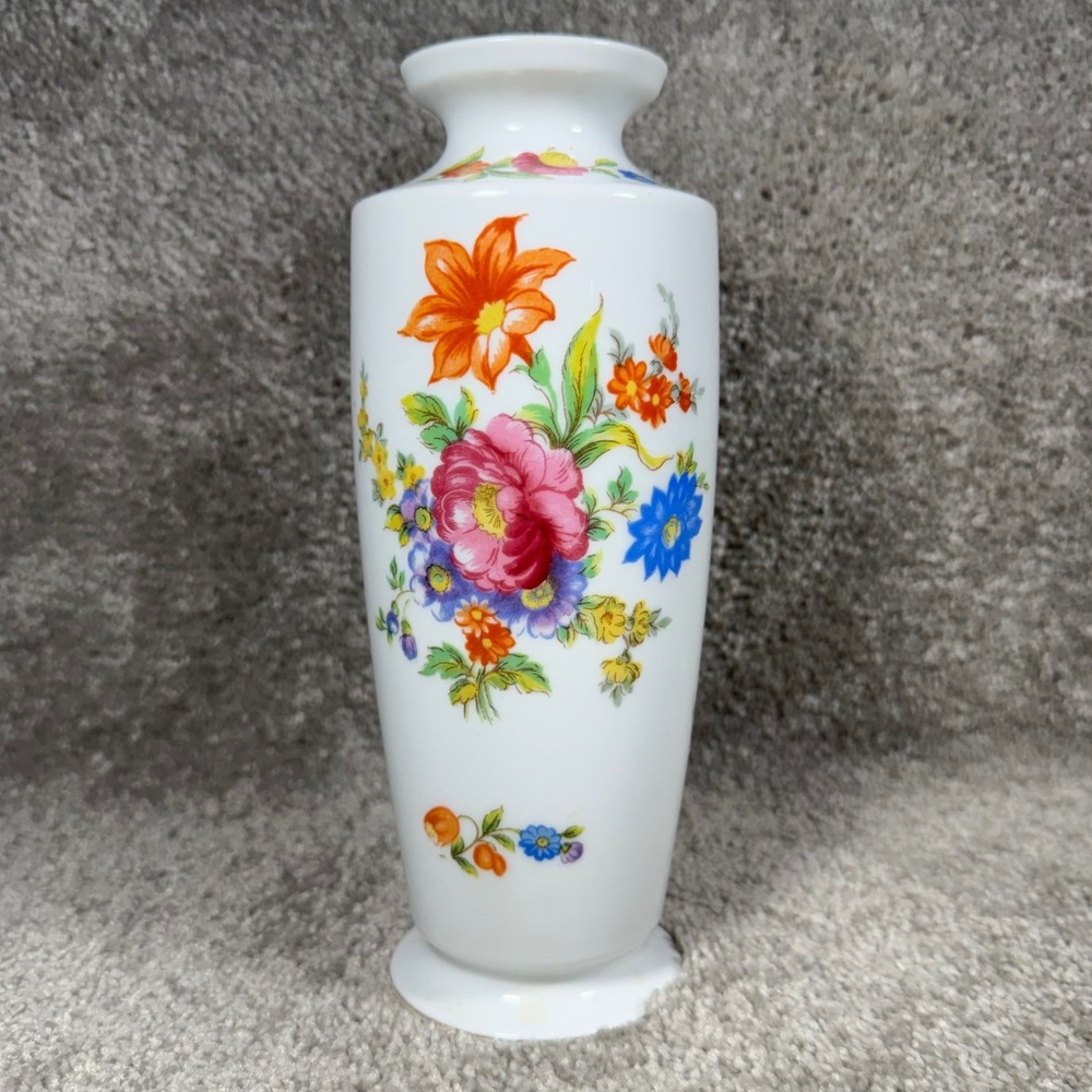 Noritake Vase White‎ Floral Bouquet Gold Rim Japan Vintage